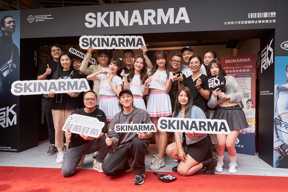 skinarma新光南西快閃店-台鋼wing-stars啦啦隊閃亮站台