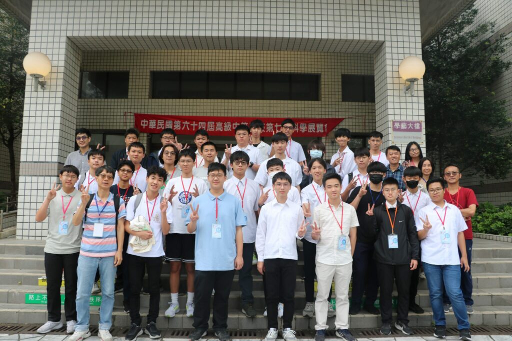 花蓮高中破近20年紀錄-東區科展5特優進軍全國蟬聯團體總冠軍