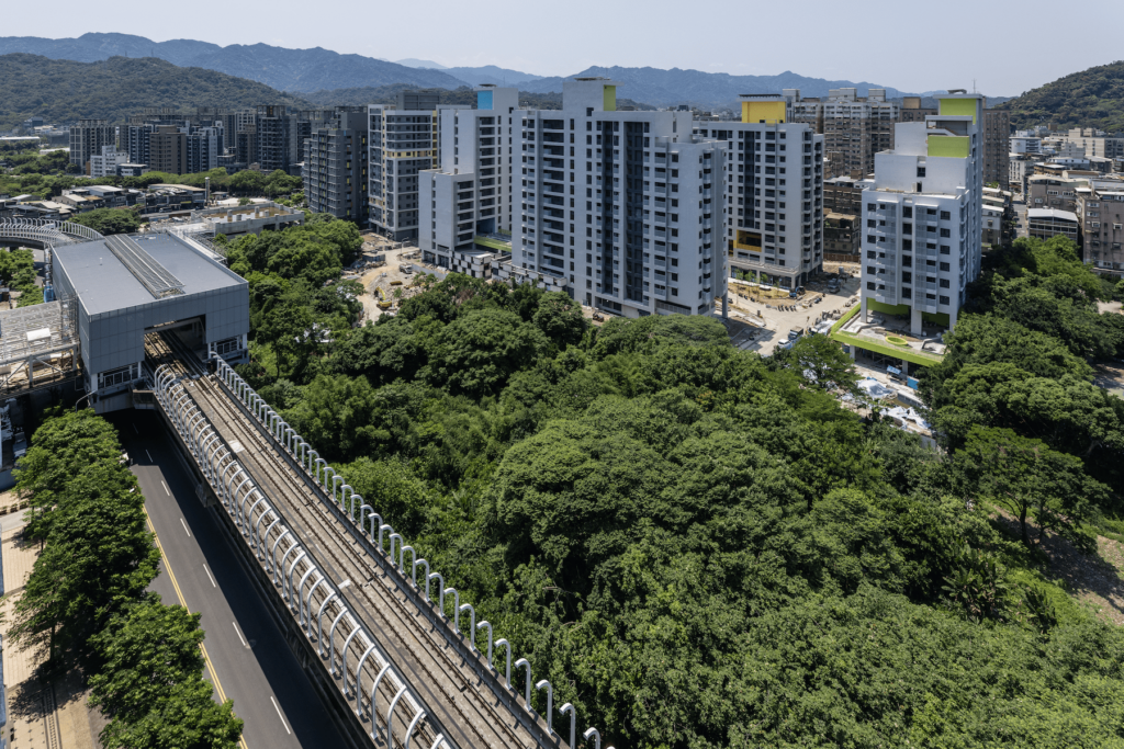侯友宜視察三峽國光社會住宅-打造全新北最大社區型態