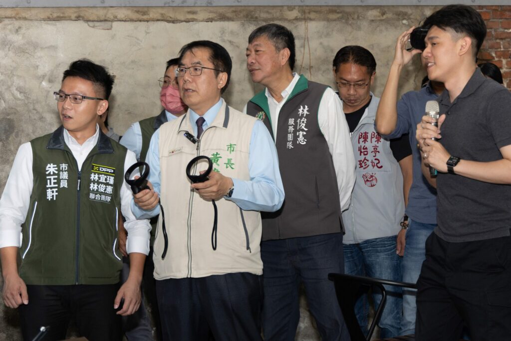「未來進行市」5g文化計畫舉辦demo展　台南市長黃偉哲到場體驗