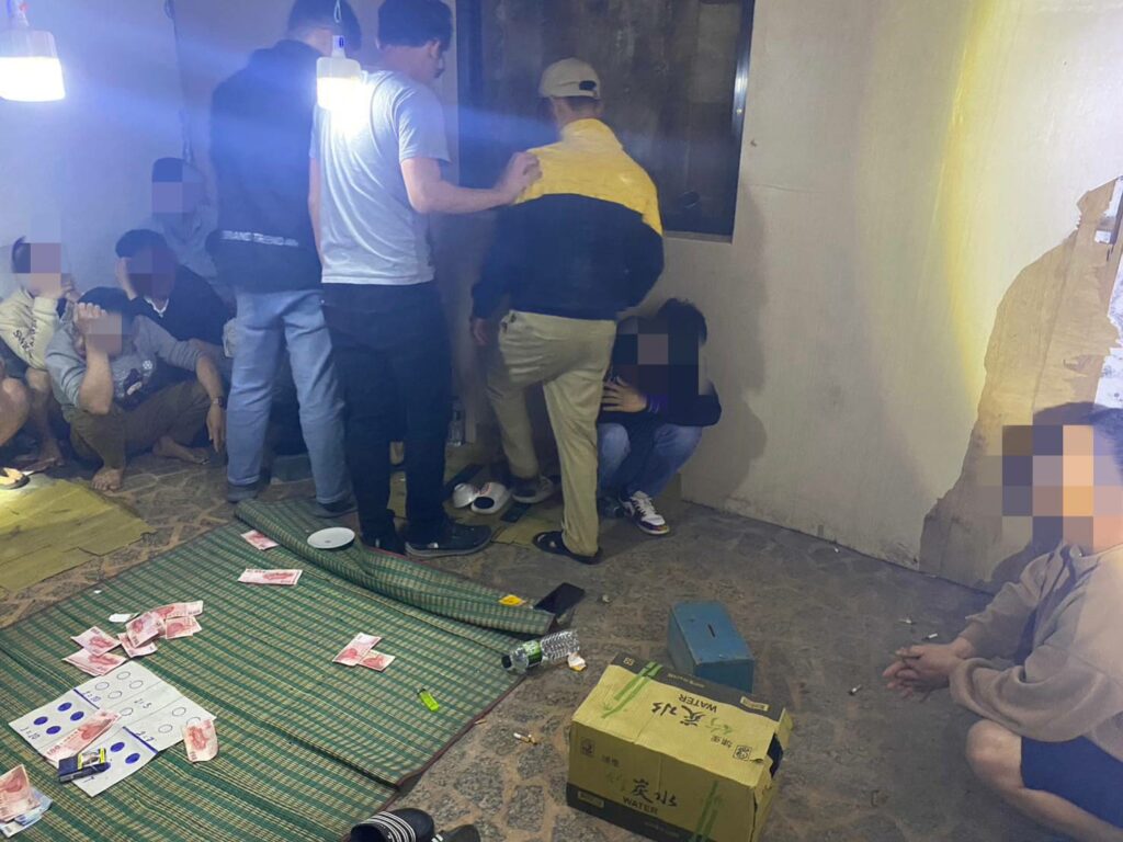 大園警破越南「色碟」賭場-負責人、賭客共15人被逮