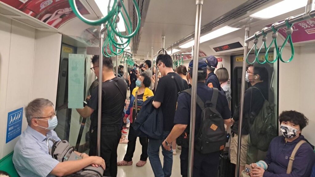 因應中捷事故　高雄警力加強安全維護