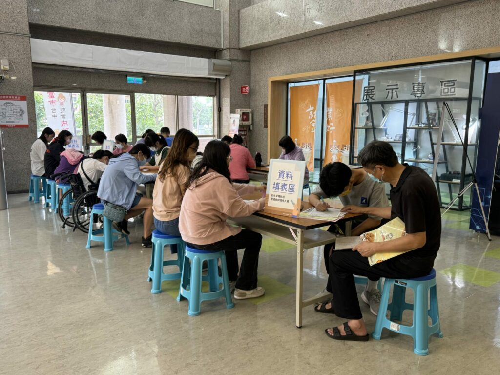 青年學子熱烈參與！　中市首場暑期打工徵才媒合率逾6成