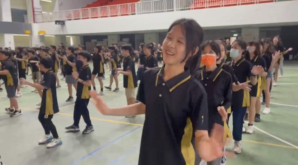 東華附小畢業少年禮-跨越難關添難忘回憶