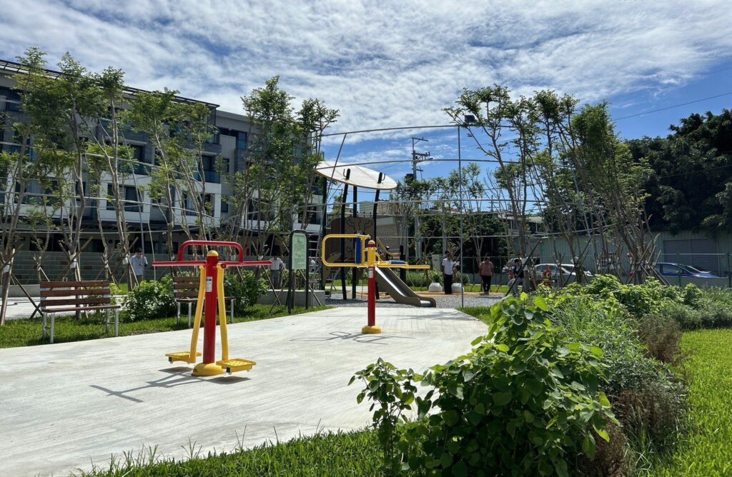 打造嶄新親子遊戲空間　中市大肚區王福公園「自然遊戲場」完工開放
