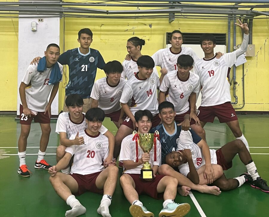 東海「跨國足球隊」勇摘112學年度大專盃五人制錦標賽冠軍