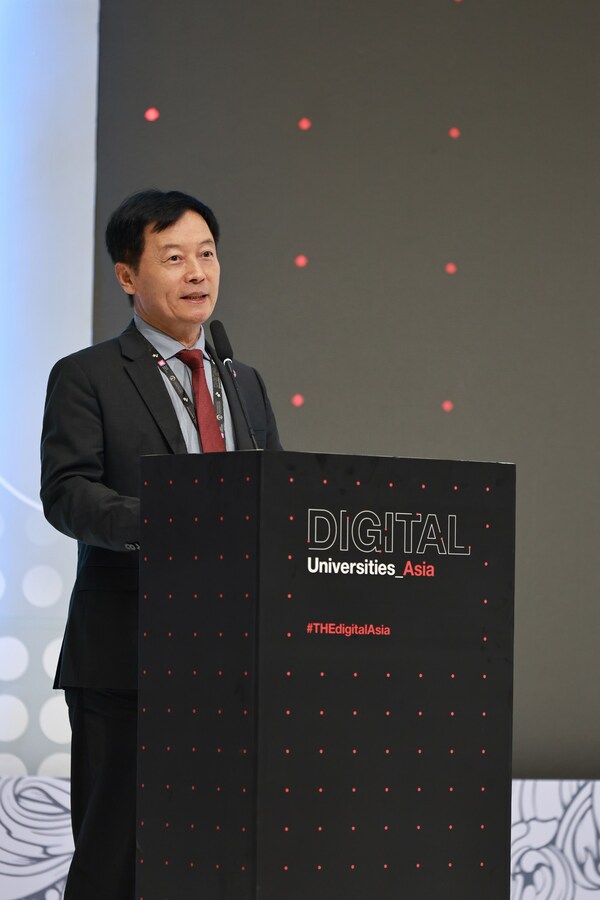 嶺大秦泗釗校長赴印尼出席數字大學亞洲會議2024-剖析教育界在數碼時代的挑戰與機遇