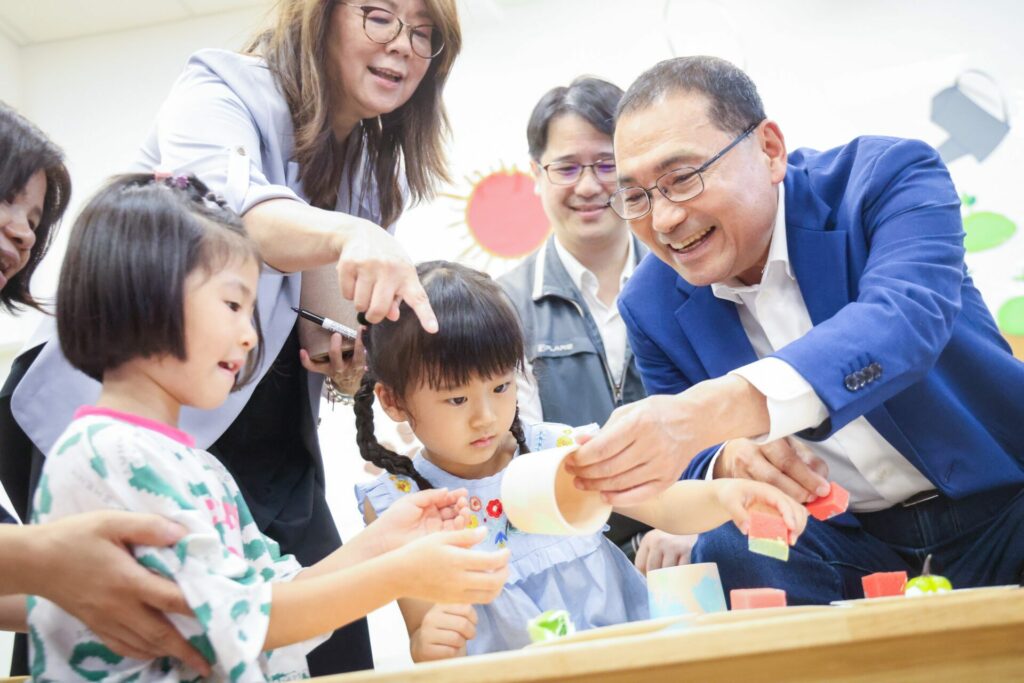 新北第123家公托中心鶯歌鳳鳴公托今啟用　侯友宜：持續完善育兒環境