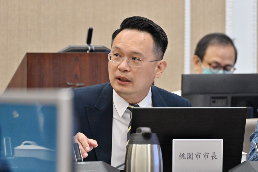 蘇俊賓盼中央支持公車路線接軌捷運建設-獲卓揆高度認同