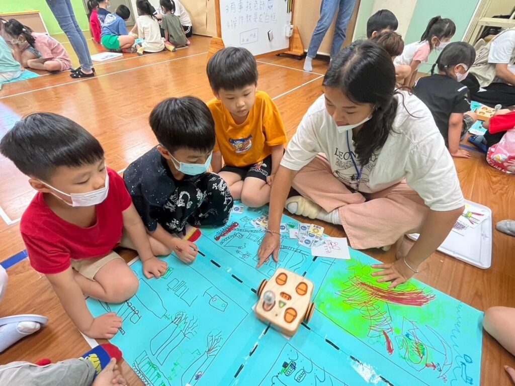 平鎮幼兒園與南大師培攜手-帶領學齡前幼兒遊戲中學習