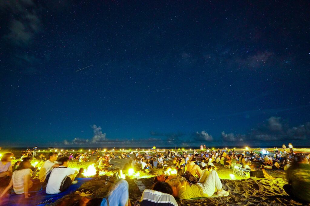 臺東最美星空音樂會大武9420濱海公園登場-吸引上千遊客參與