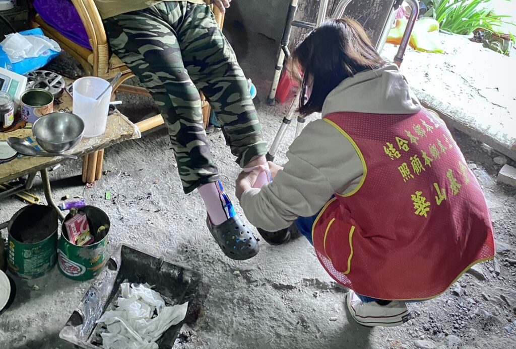 華山基金會盼各界伸援-關懷偏鄉弱勢長輩