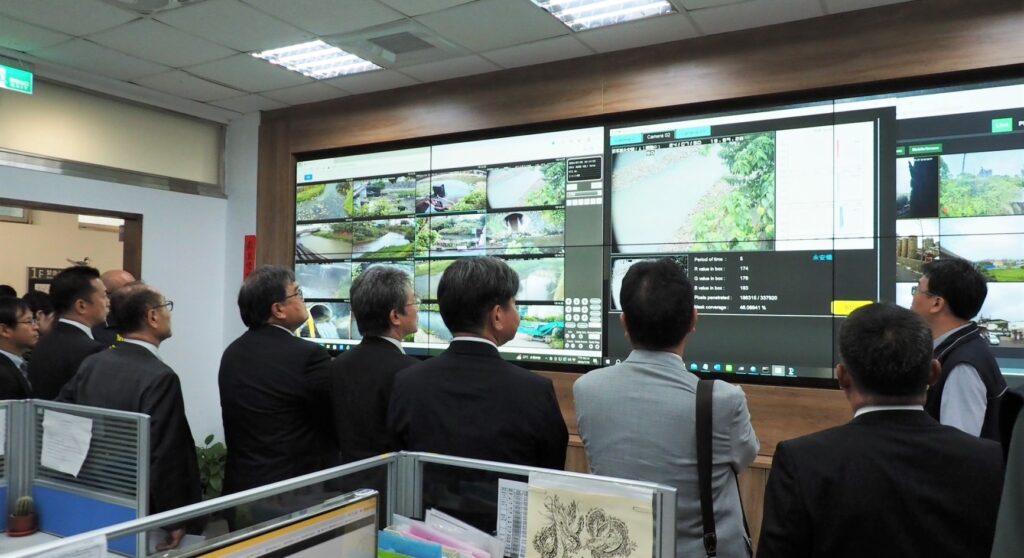 環保局ai科技執法亮眼-日議員率團訪桃交流