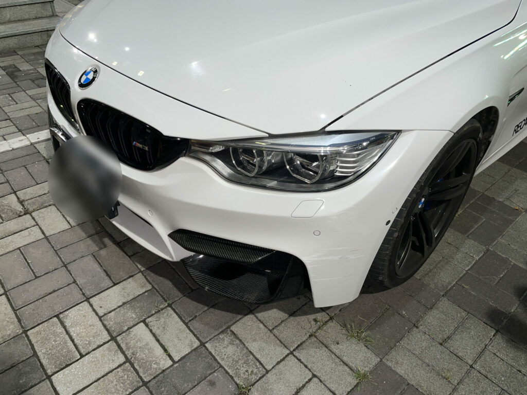 吸ㄎㄧㄤ了？男駕駛衝撞警車 bmw內藏笑氣鋼瓶