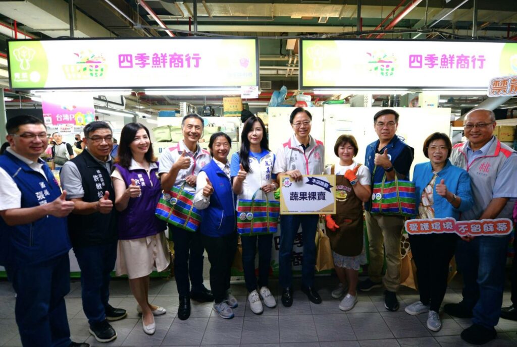 張善政前進新永和市場推廣減塑-號召民眾守護桃園環境品質