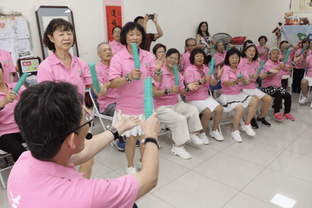 祖父母節溫馨登場-新北市10大社區攜手打造祖孫家庭日