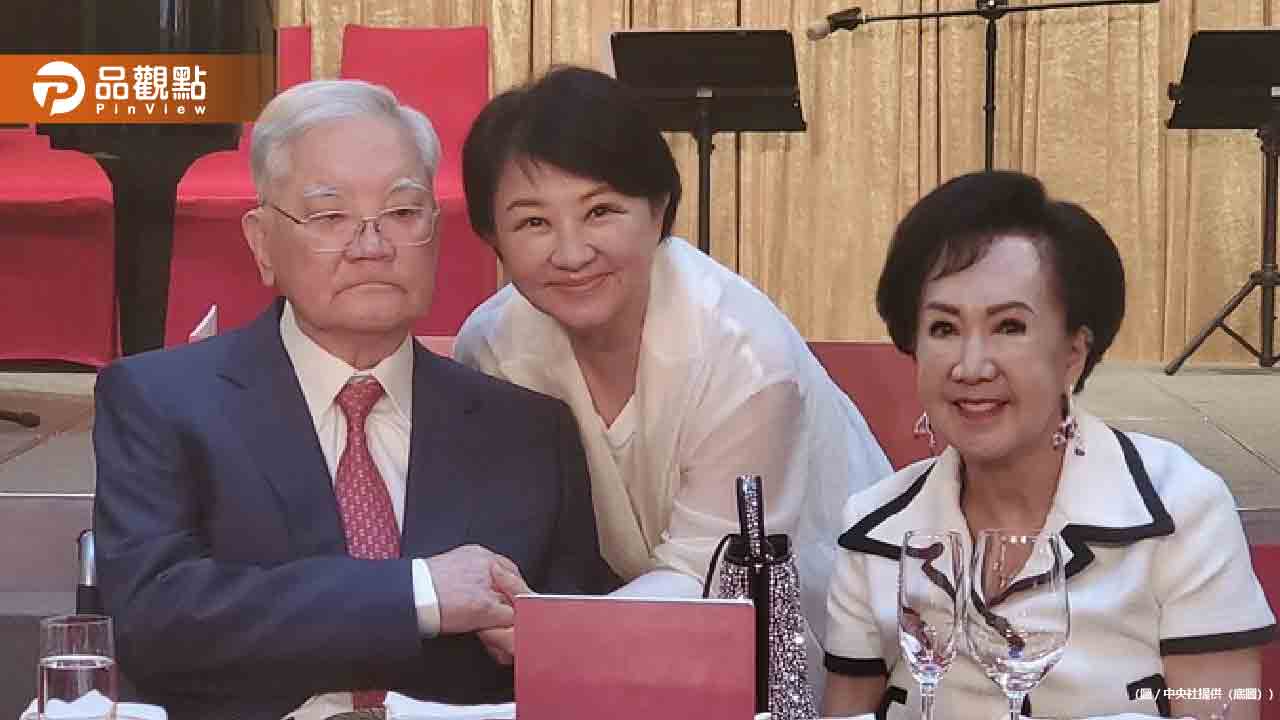 連戰鑽石婚宴席開20桌傳「沒邀他」!侯友宜這樣說 - 台北郵報 | The Taipei Post 連戰鑽石婚宴席開20桌傳「沒邀他」!侯友宜這樣說