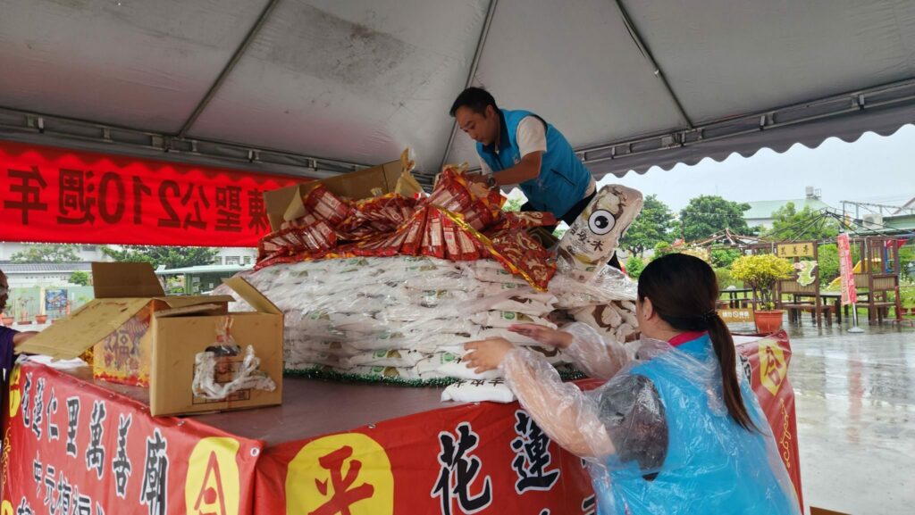 萬善廟-普門寺-慈賢宮-紫元宮-再捐助吉安鄉弱勢愛心物資