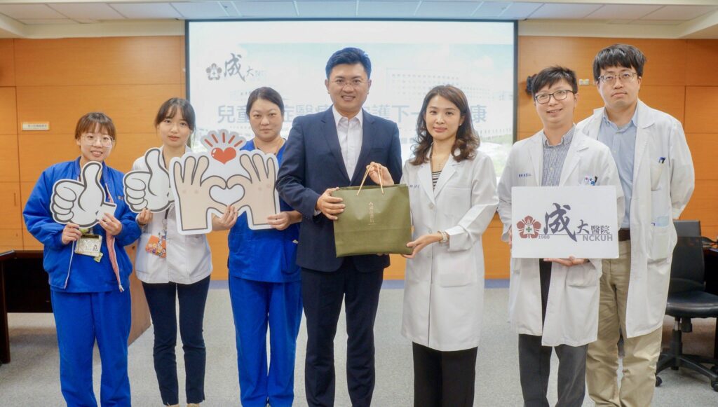罕見侵襲性a型鏈球菌重症讓八歲女童病情迅速惡化成大醫院完善照顧