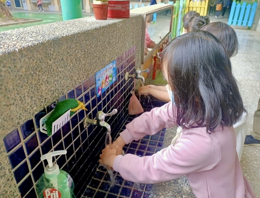 開學季腸病毒、流感及登革熱風險上升-校園防疫不可鬆懈