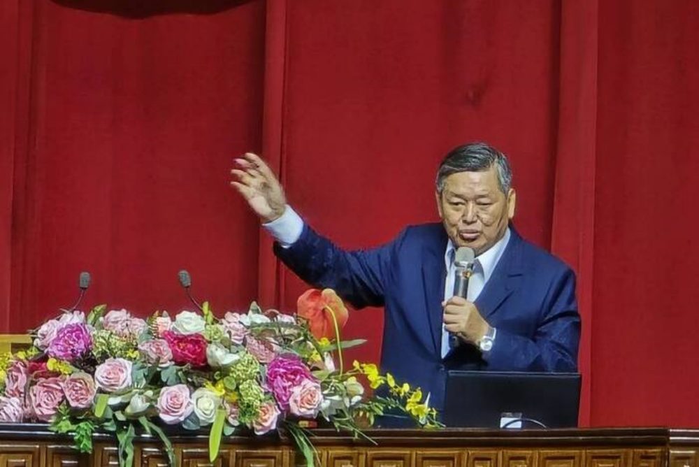 警專校友總會會長何明洲博士獲邀母校專題演講 - 鼓舞學子勇敢追夢
