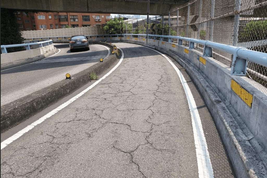 華江橋大改造-9月23日起封閉機車道-夜間施工提升道路與照明