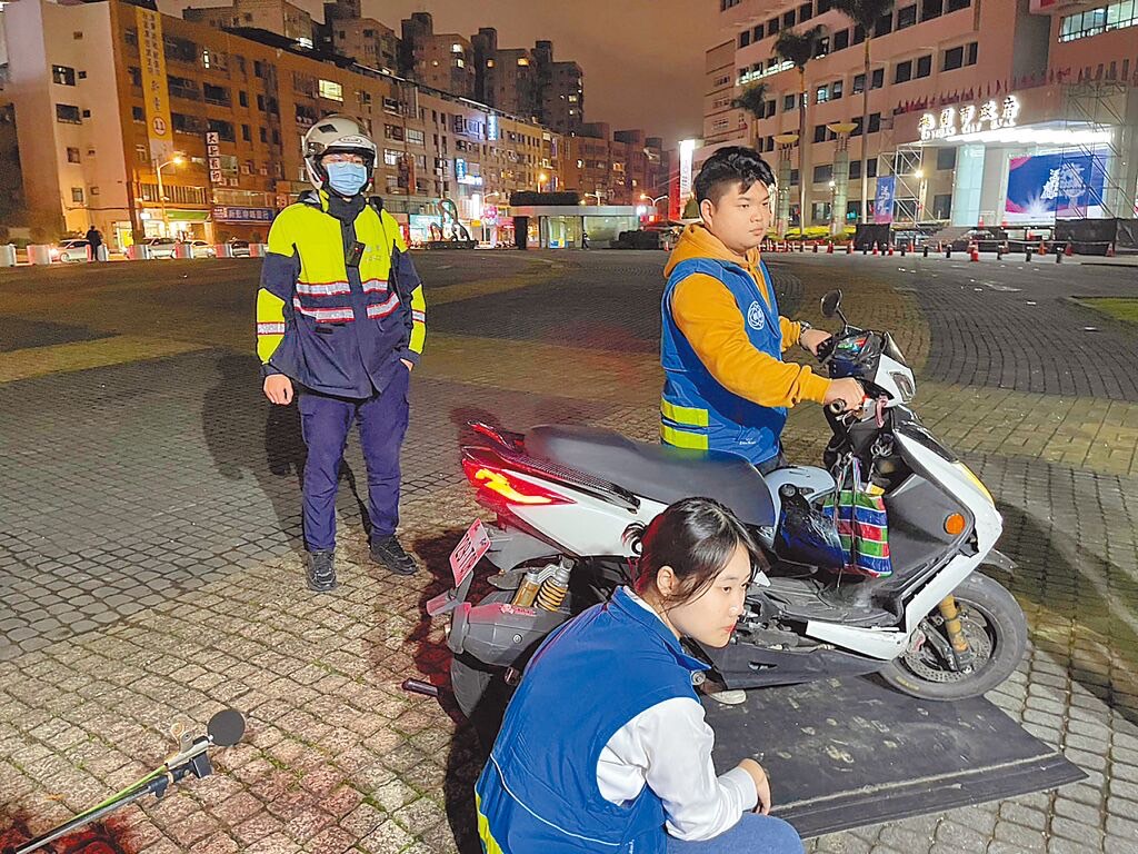 從源頭杜絕噪音問題-桃警稽查改裝車業者