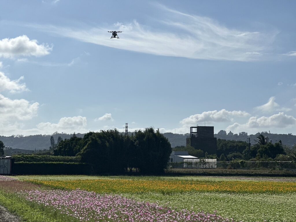 桃市農業局科技防治紅火蟻-無人機突破地形限制撒佈餌劑