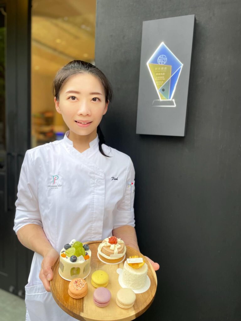 浴火鳳凰賴姿羽-完美烘焙patisserie-fish