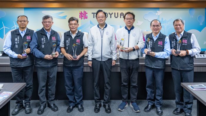 桃市榮獲中央地政考核肯定-張善政感謝公所人員付出