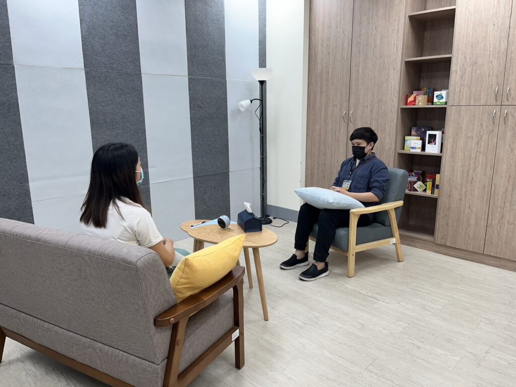 關懷從心出發！推動「1問2應3轉介」共同守護生命