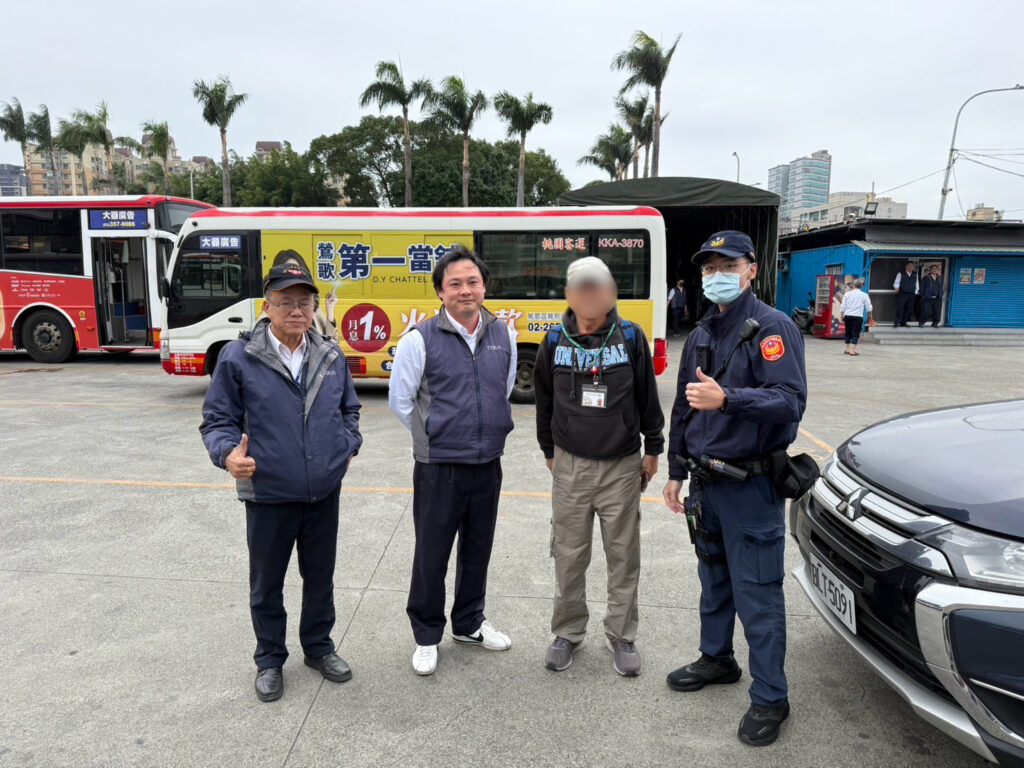 龜山警民協力尋回遺失手機-獲老翁大讚台灣人情味