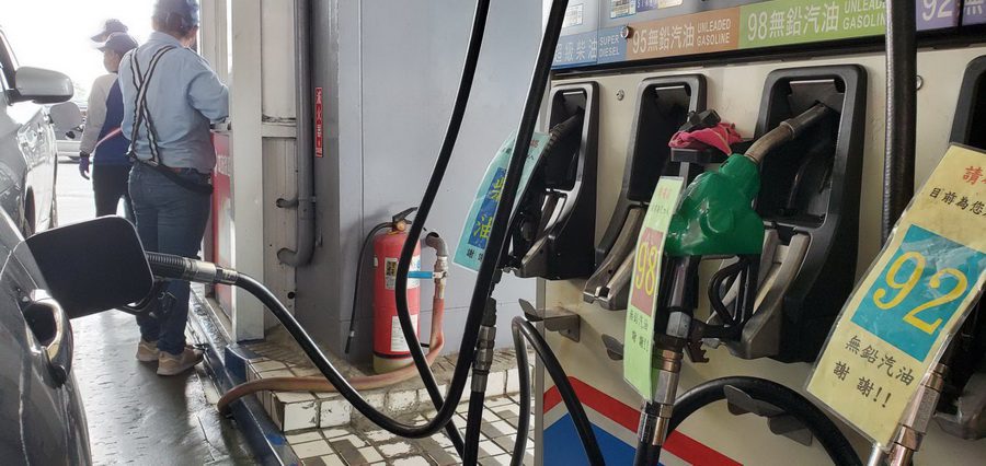 經濟部：水電未有調漲方案-油價春節只跌不漲！