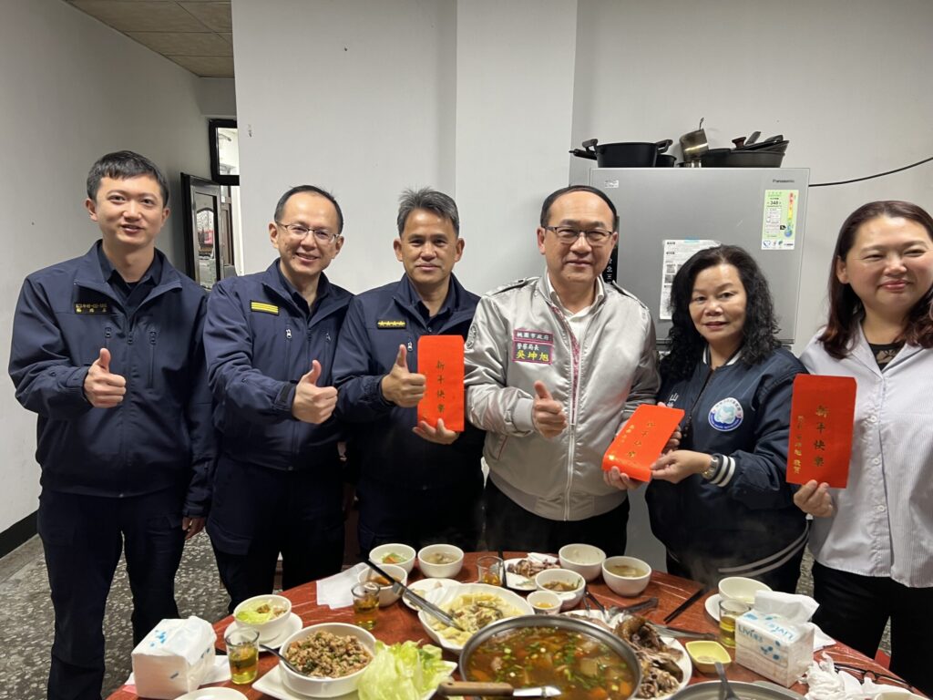 桃園警局長吳坤旭年前慰問復興山區員警-感謝守護在地治安