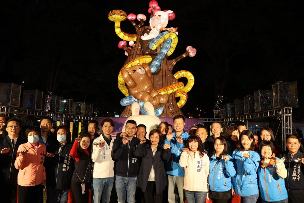 影音/2025蛇來好運-all-in-員林　燈會點燈開幕為民眾呈現「玩」美饗宴