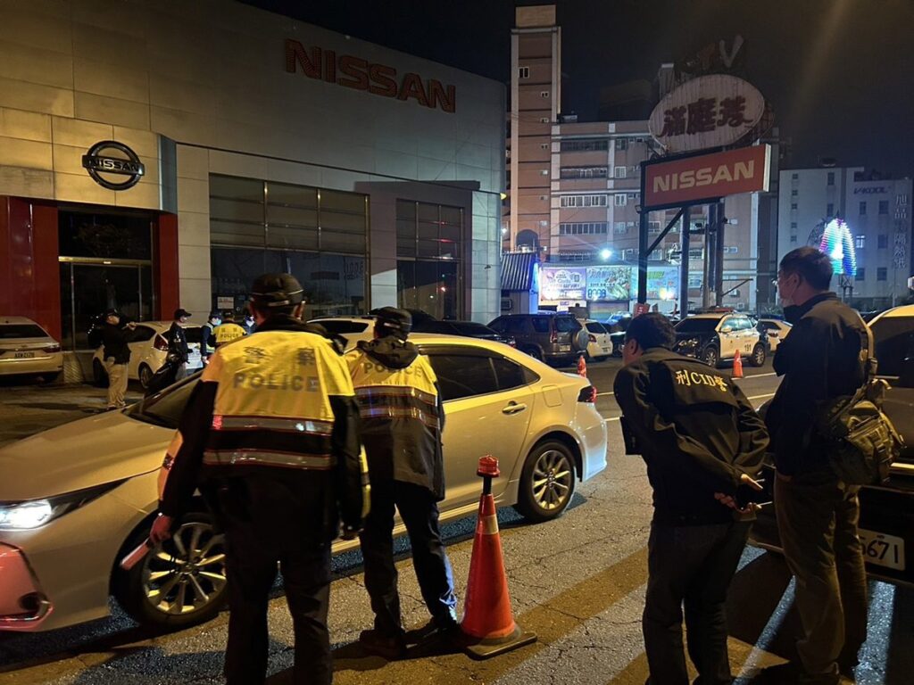 彰化警分局執行春節威力掃蕩　展現警察維護社會治安的決心