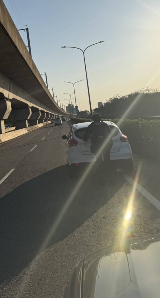 驚險！大年初二高鐵南路連環拋錨-中壢警化身「神力士」救援