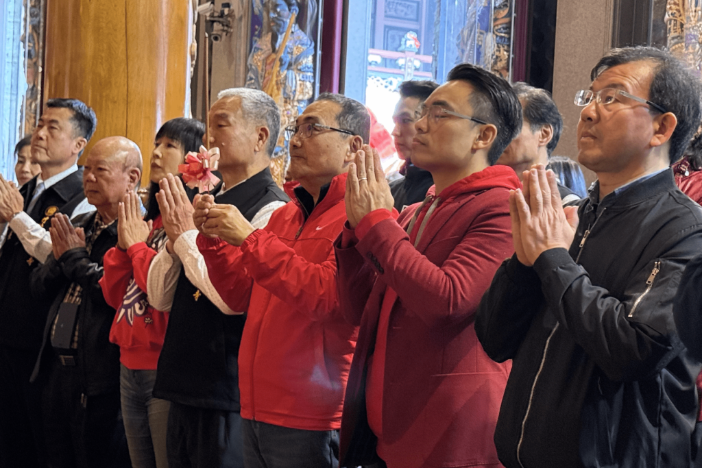 新北接財神!侯友宜走訪八里、林口宮廟-祈願市民好運賺滿滿