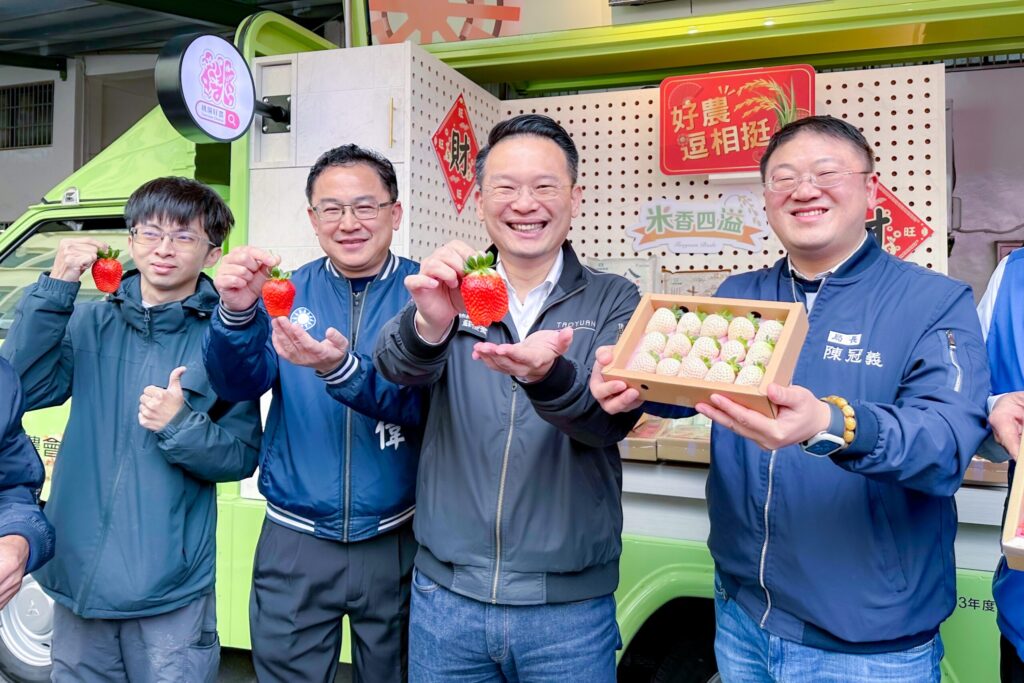 八德農友耕耘成果亮眼-獲蘇俊賓表揚