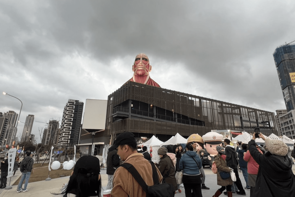 風勢減弱-卡比獸、皮卡丘、進擊的巨人燈組正式恢復展出