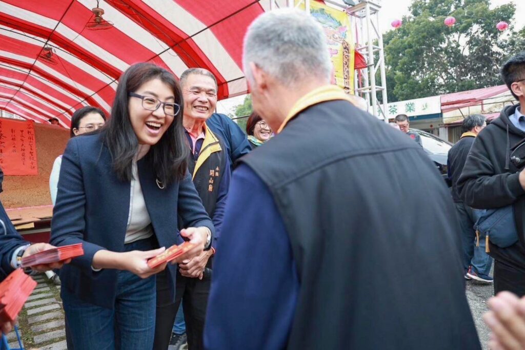 鹿谷永隆開山聖王聖誕　28888斤大神龜米糕吃平安