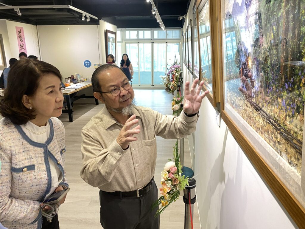 藝起相挺-傳愛家扶-楊年發畫家公益畫展蘭燈空間開展