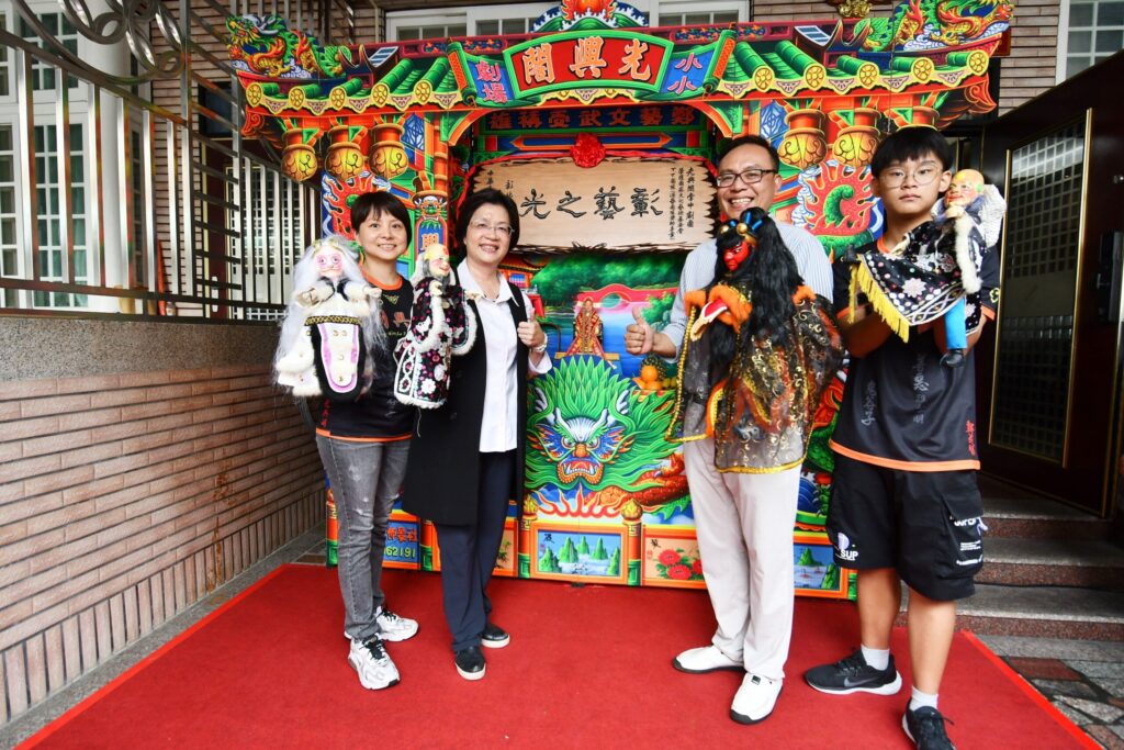 彰藝再創佳績！　光興閣掌中劇團蟬聯「taiwan-top演藝團隊」榮光