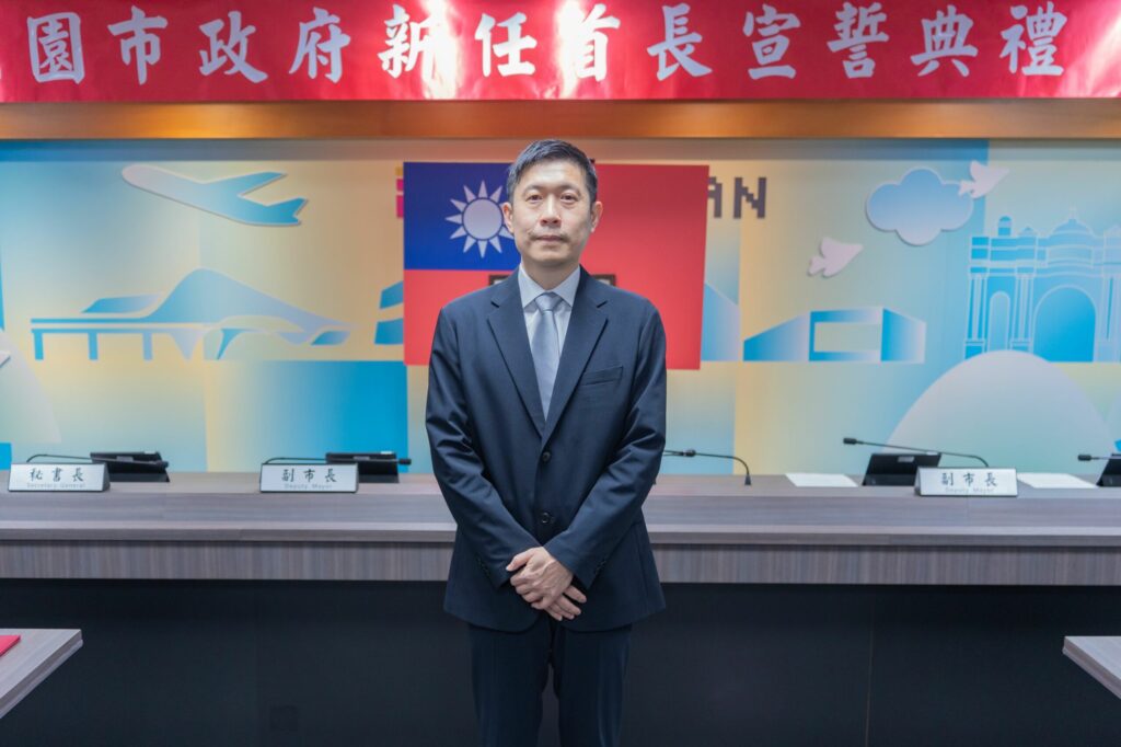 桃園新任環保局長顏己喨宣誓就職-環境治理經驗豐富