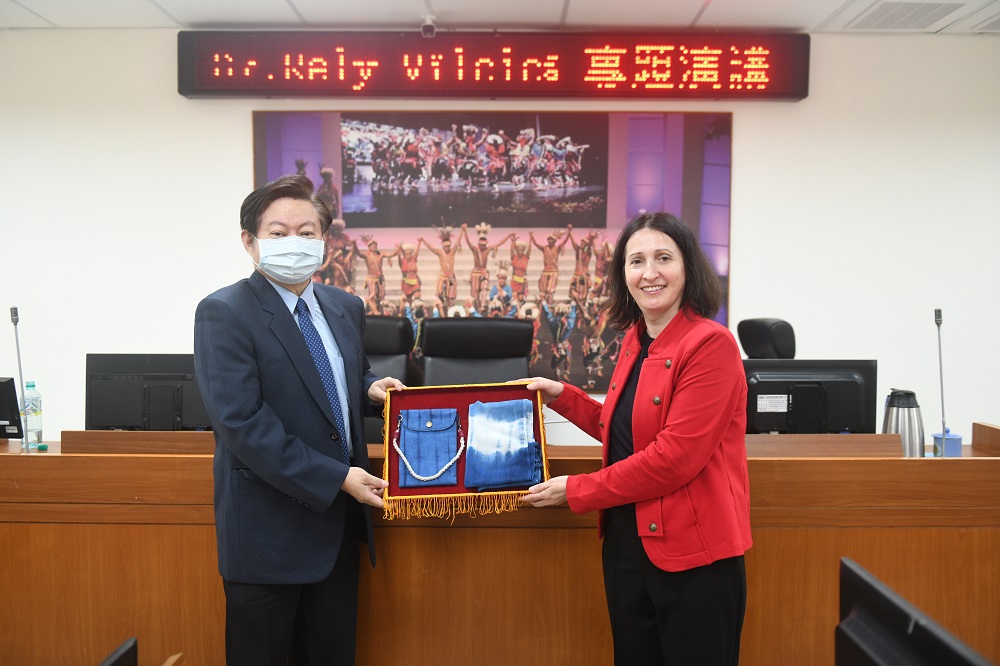 矯正署邀美國學者探討假釋制度-深化推動教育刑理念