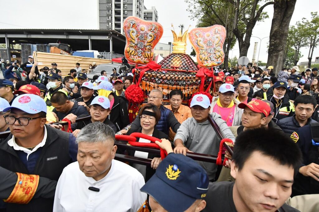 大甲媽遶境進香抵彰化-縣長王惠美接駕-祈求賜福彰化