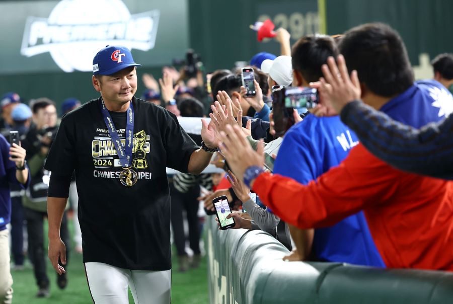 樂天桃猿點頭！-2026經典賽確定續由曾豪駒掌兵符