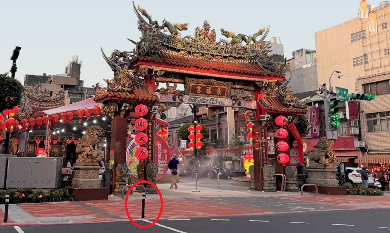 桃園景福宮外防撞桿「撞斷要賠2萬6」被嫌貴-路權團體：應檢討駕駛行為