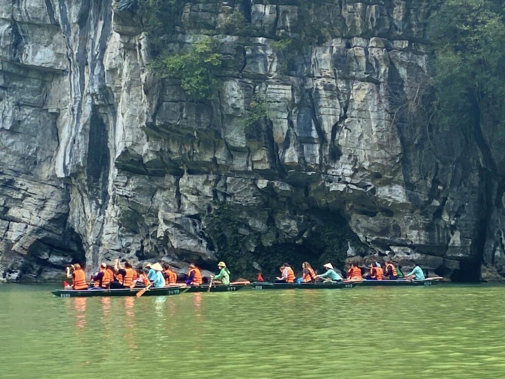 副刊／河內三十六行古街與寧平陸龍灣