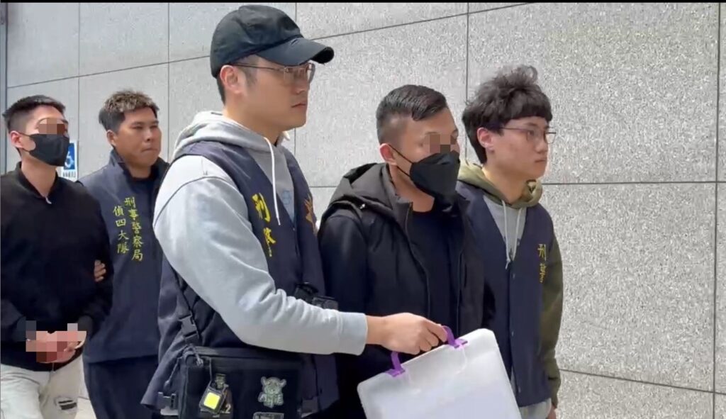 出席竹聯幫前幫主公祭被警方鎖定-他涉多起刑案遭羈押